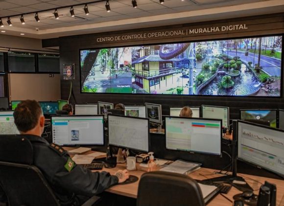 Muralha Digital registra queda de 40% na criminalidade em Curitiba Muralha Digital registra queda de 40% na criminalidade em Curitiba