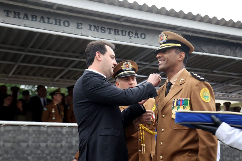 Sérgio Almir Teixeira assume o Comando-geral da Polícia Militar do Paraná Foto: Gilson Abreu/AEN