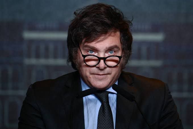 Javier Milei confirma plano de fechar BC