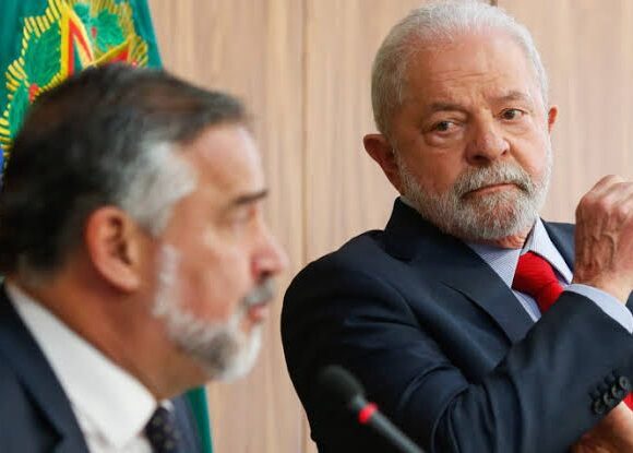 Ministro diz que Javier Milei ofendeu Presidente Lula gratuitamente e exige pedidos de desculpas