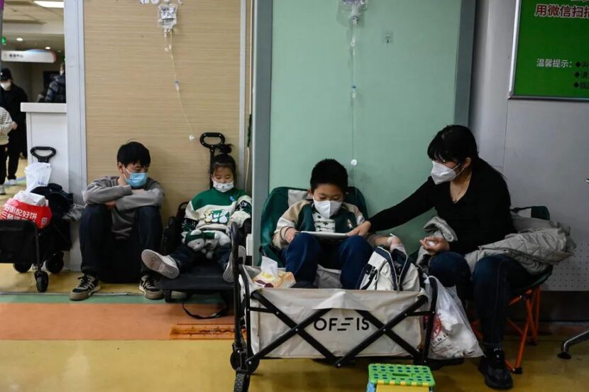 China tem hospitais lotados com casos de doenças respiratórias