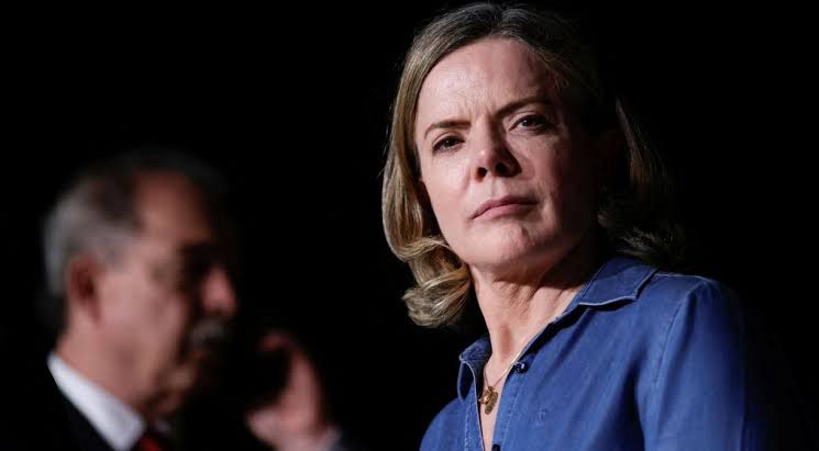 Gleisi Hoffmann não ocupará mais cargo no Ministério após reunião com Lula