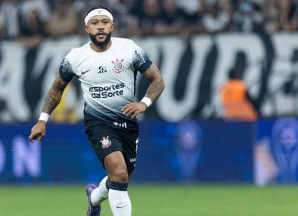 Governo define data para clubes "limparem" uniformes com patrocínios de bets