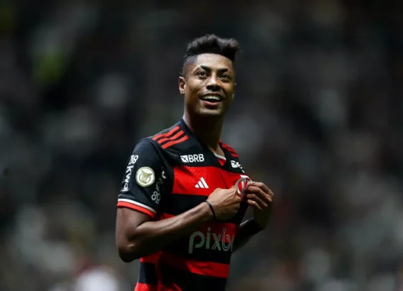Jogador do Flamengo é alvo de operação contra manipulação de jogos Jogador do Flamengo é alvo de operação contra manipulação de jogos