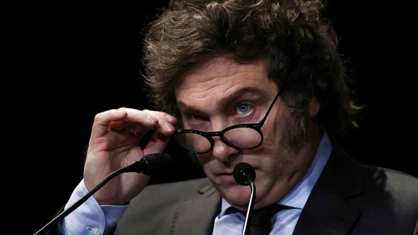 Milei sofre nova derrota: Câmara argentina derruba vetos do presidente em área de educação e saúde
