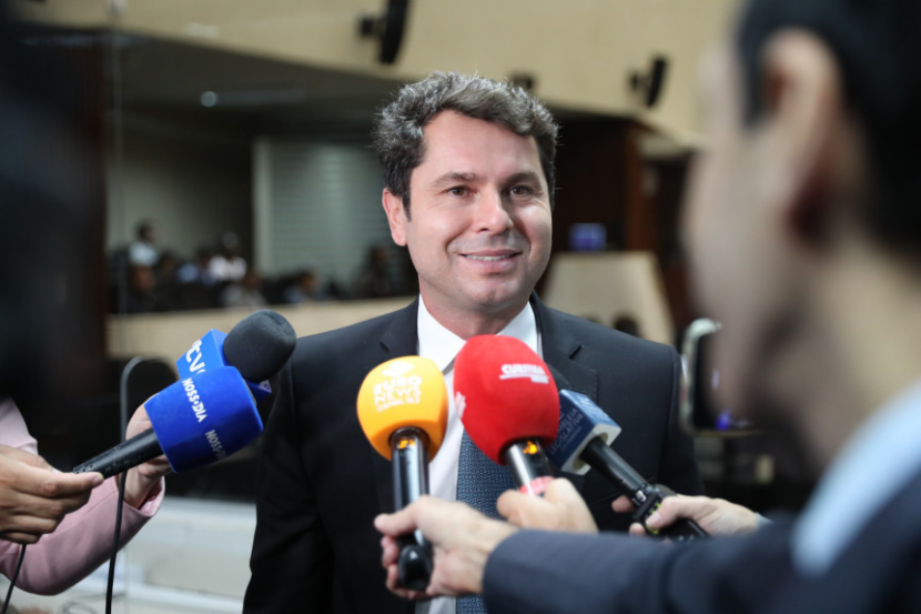 Alexandre Curi confirma pré‑candidatura ao governo do Paraná em 2026 Alexandre Curi confirma pré‑candidatura ao governo do Paraná em 2026