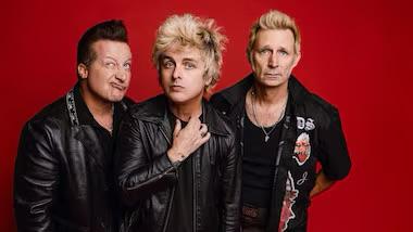 Green Day entrega espetáculo nostálgico e cheio de energia em Curitiba