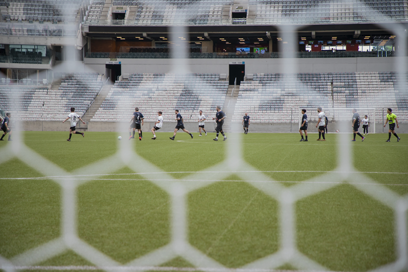 Esporte une corações: 4ª edição do “Jogar e Fazer o Bem” emociona na Ligga Arena