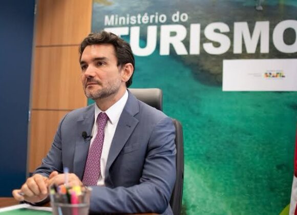 União Brasil decide expulsar ministro do Turismo, Celso Sabino img_1194.jpg