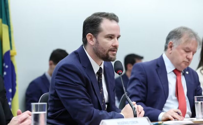 Governo pretende aumentar limite do MEI e permitir contratação de mais um funcionário Limite do mei