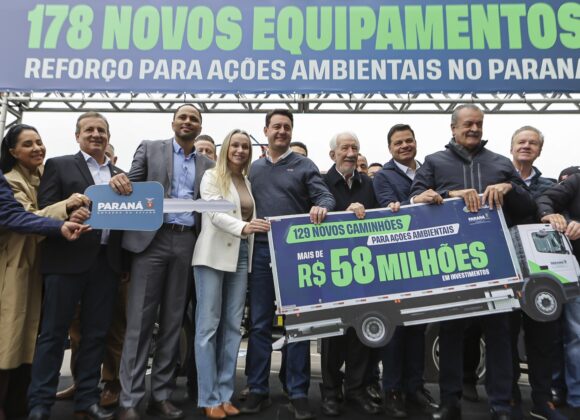 Paraná entrega R$ 70,8 milhões em veículos e equipamentos para fortalecer gestão municipal b75fc923-325f-494c-a333-382d591fd11b